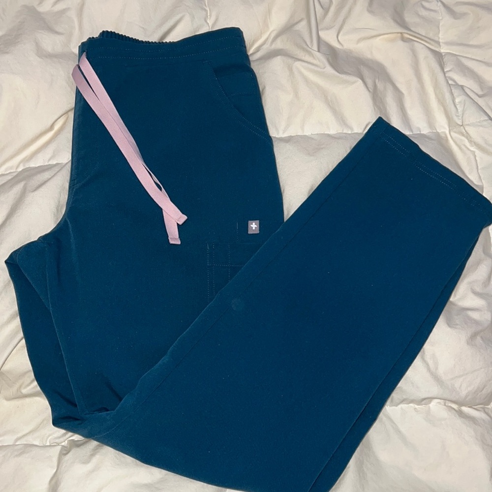 Figs scrub pants